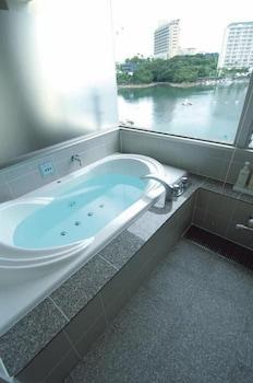Hotel Luandon שירהאמה מראה חיצוני תמונה